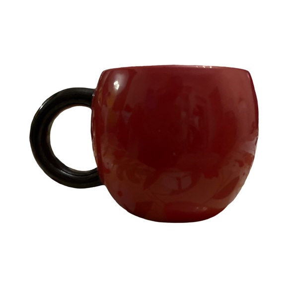 Disney Mickey mouse red outfit & yellow buttons coffee mug - Picture 2 of 3